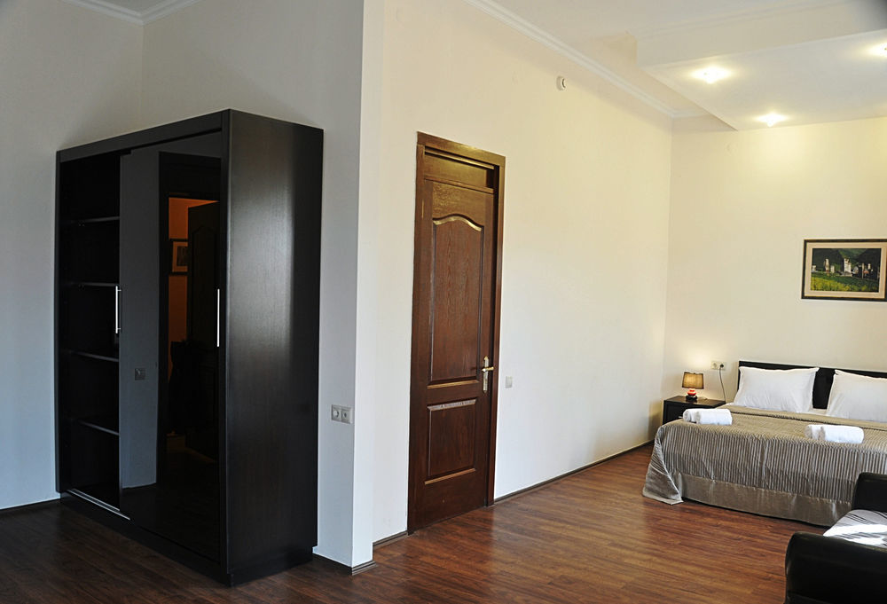 Gold Star Hotel Tbilisi Zewnętrze zdjęcie