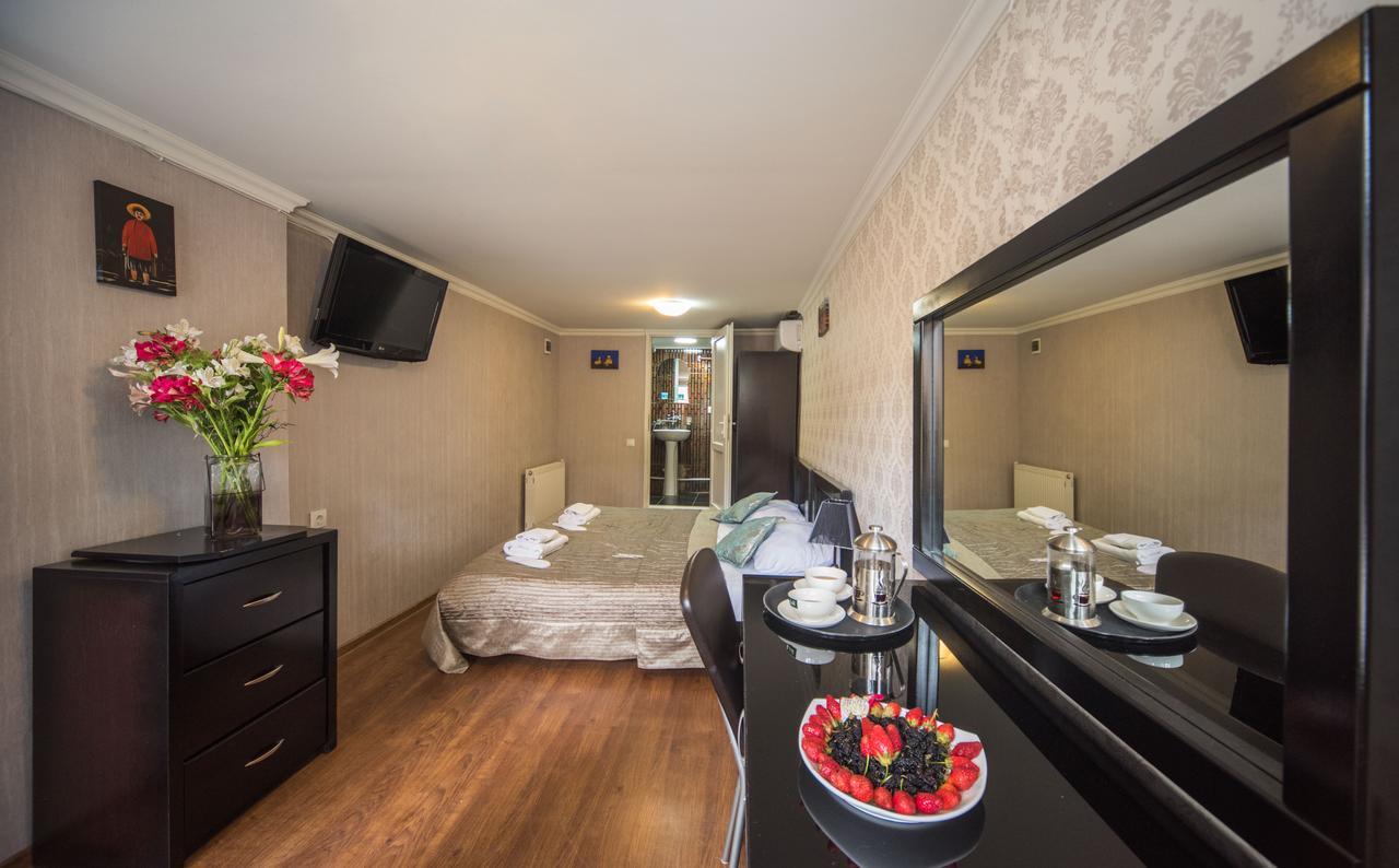 Gold Star Hotel Tbilisi Zewnętrze zdjęcie